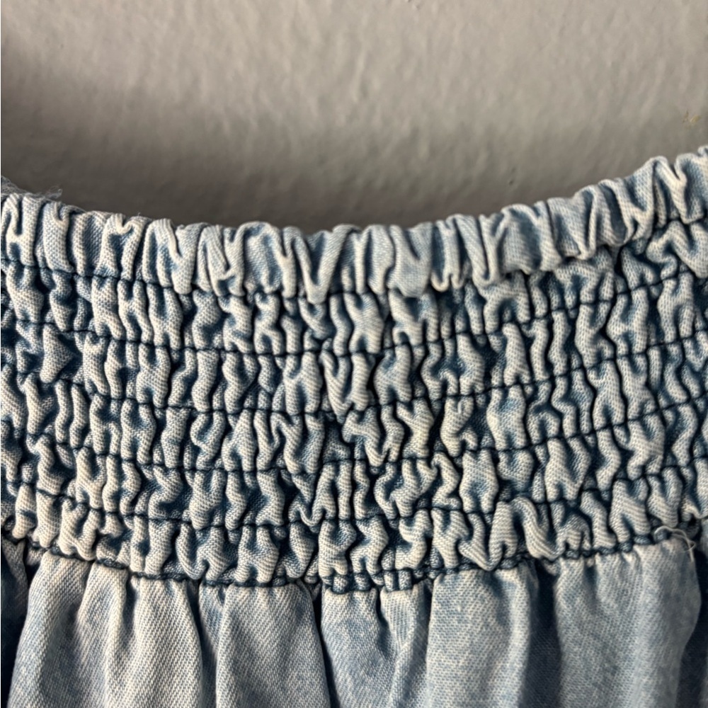She + Sky | Chambray Ruffle Dress | Light Distressing | L 👗✨ - Picture 8 of 12